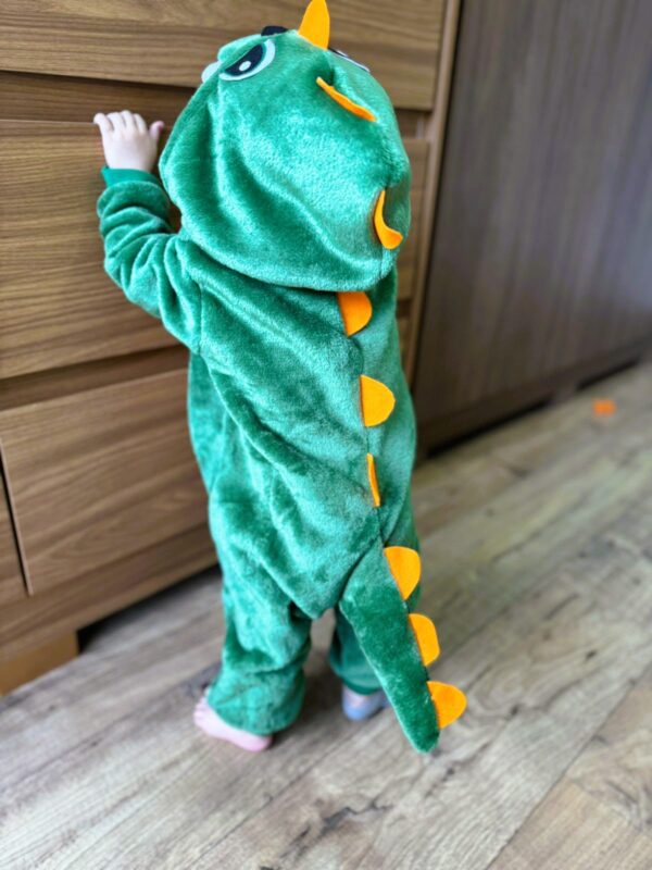 macacão peluciado em fleece de dinossauro fantasia pijama kigurumi (2)